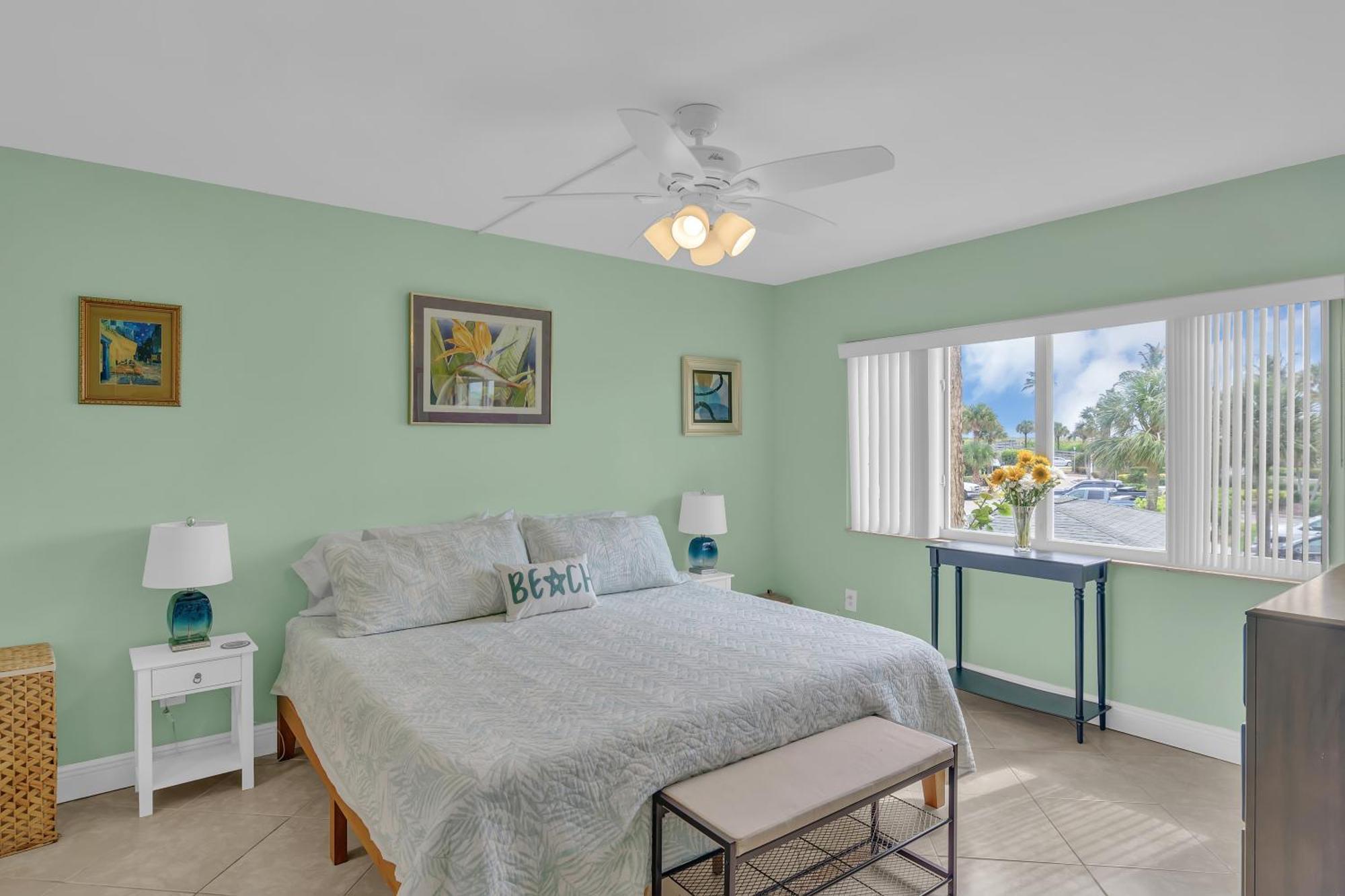 Dreamy 2 Minute Walk To W King Size Bd Fort Pierce